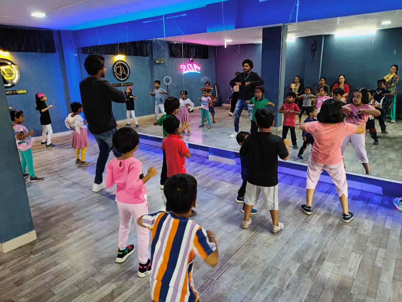 DanceWave Dance Classes in Paschin Vihar